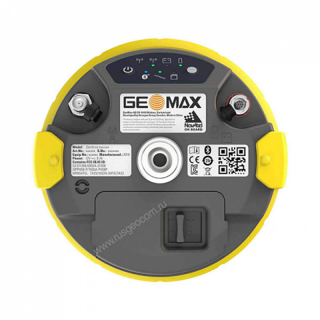 GNSS-приемник GeoMax Zenith40 Rover (GSM) xPad Ultimate GO