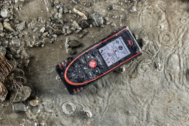 Лазерный дальномер Leica Disto X3