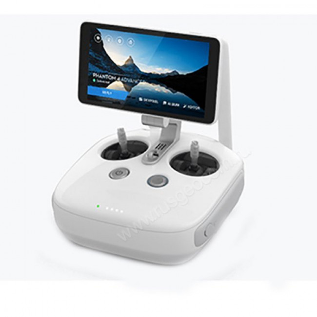 Квадрокоптер DJI Phantom 4 Advanced Plus + 2 доп. батареи Квадрокоптер DJI Phantom 4 Advanced Plus + 2 доп. батареи