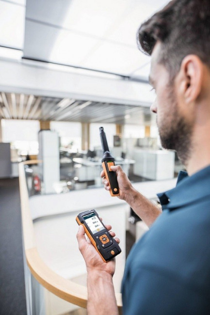 Комплект Testo 440 с Bluetooth-зондом CO2 и кейсом